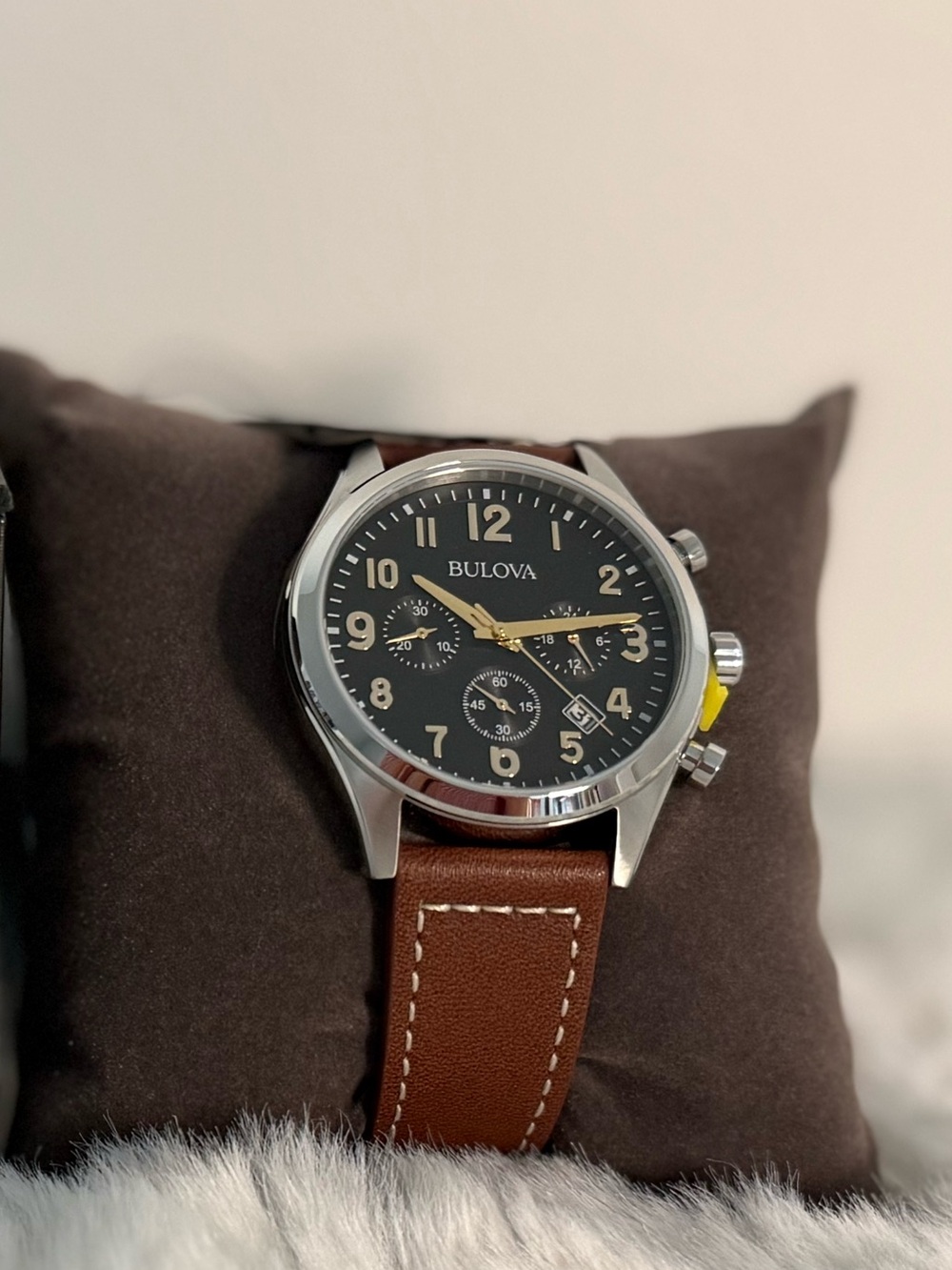 Bulova Classic Chronograph Men’s Watch 96B301 Brown Leather NWT Box
